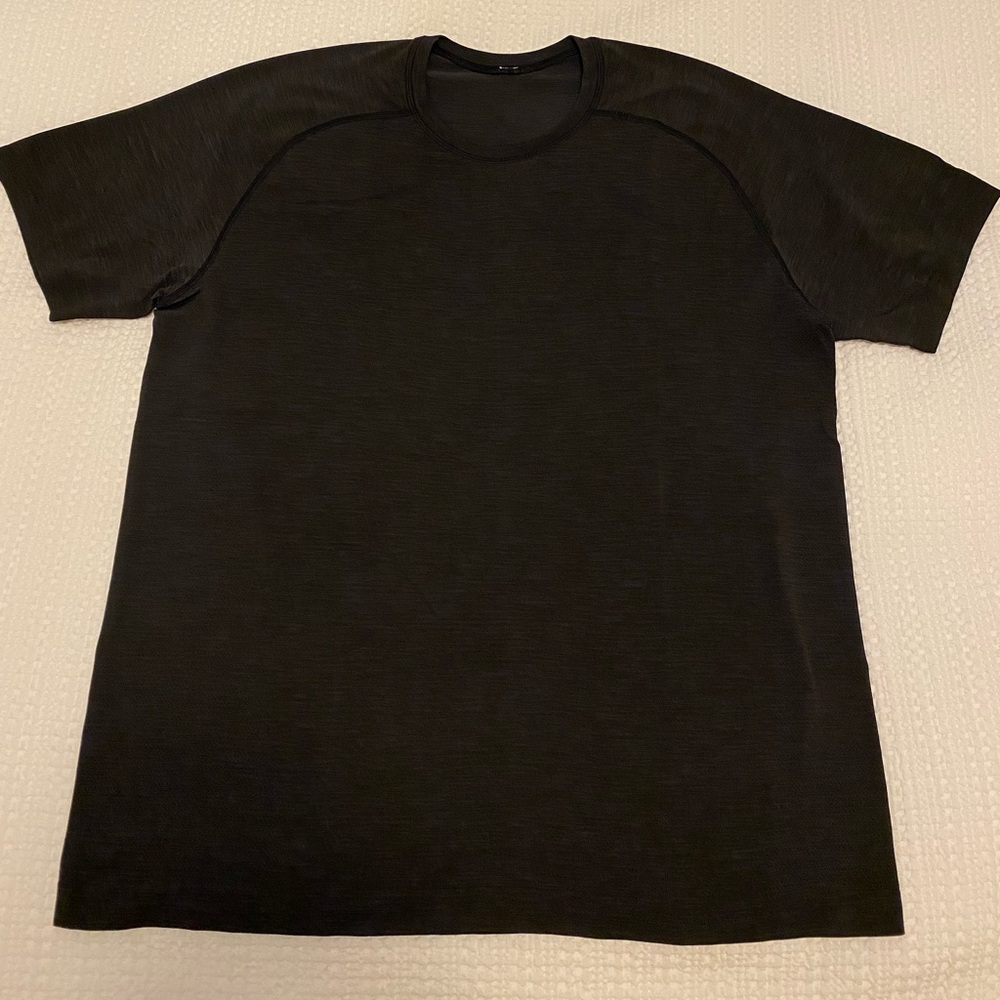 Lululemon Metal Vent Tech Short Sleeve Shirt XL